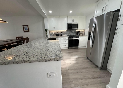 141 Se 3rd Avenue - Photo 1
