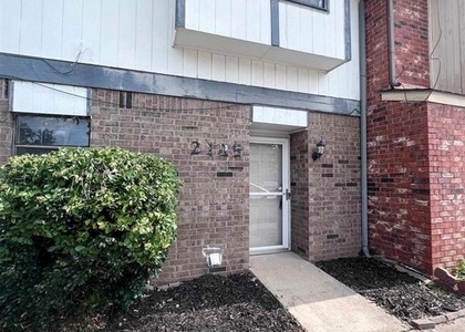 2105 Nw 118th Terrace - Photo 1