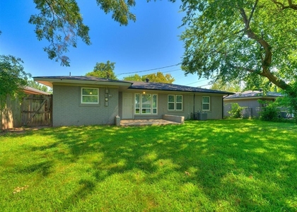 1800 Melrose Drive - Photo 1
