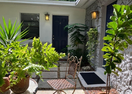 1223 Ne 18th Avenue - Photo 1