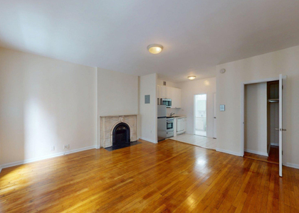West 55th Street - Photo 1