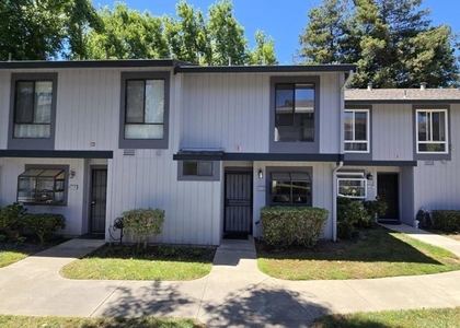 6125 Thornton Ave - Photo 1