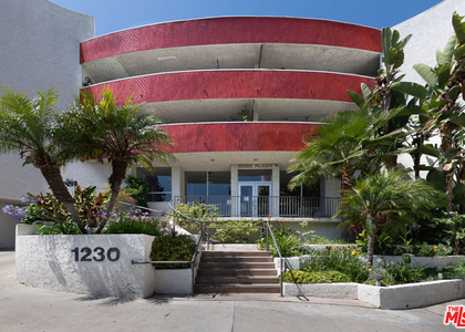 1230 Horn Avenue - Photo 1