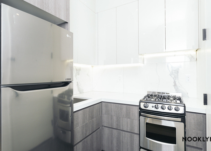 194 S 2nd St 11211 - Photo 1