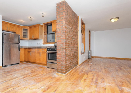 100 Broadway - Photo 1