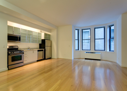 37 Wall Street - Photo 1