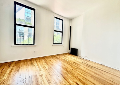 East 91st Street - Photo 1