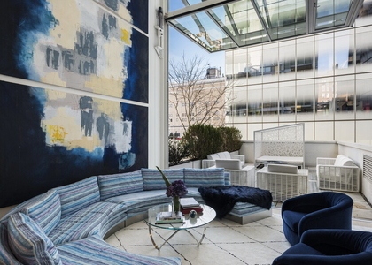 524 W 19th Street - Photo 1