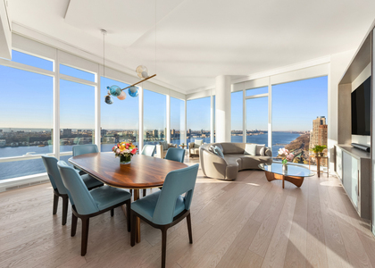 30 Riverside Boulevard - Photo 1