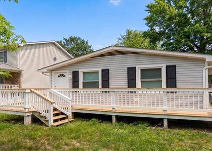 322 7th Street - Photo 1