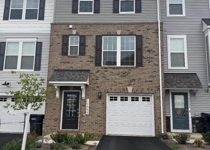 10604 Sheffield Glen Lane - Photo 1