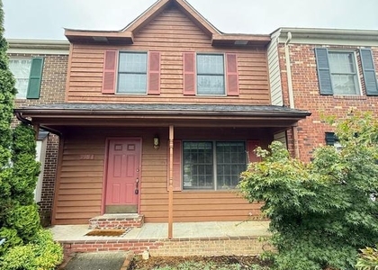 328 Tudor Drive - Photo 1