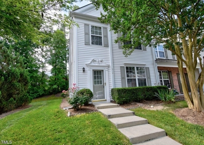 314 Canyon Lake Circle - Photo 1