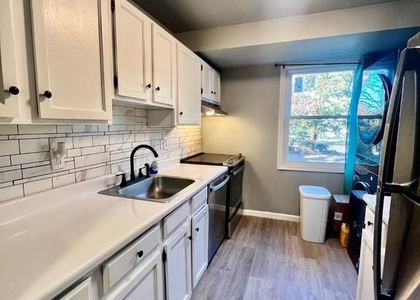 7165 Cross Street - Photo 1