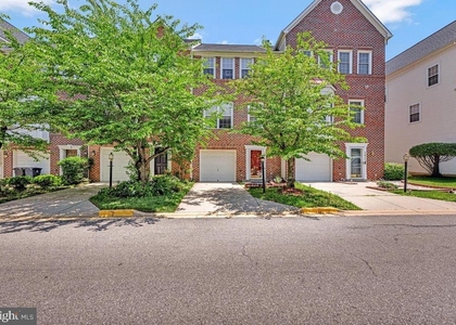 1815 Spanish Oak Lane - Photo 1