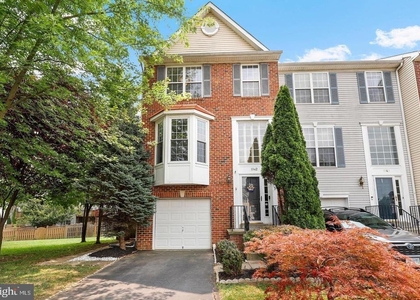 1942 Crossing Stone Court - Photo 1