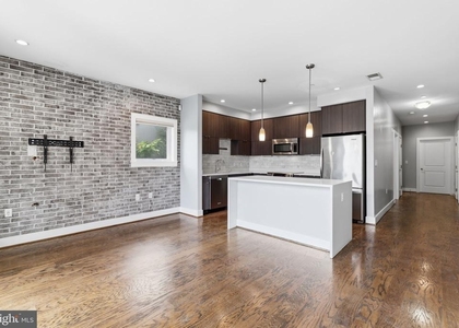 2920 Georgia Avenue Nw - Photo 1