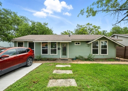 6501 Hickman Ave - Photo 1