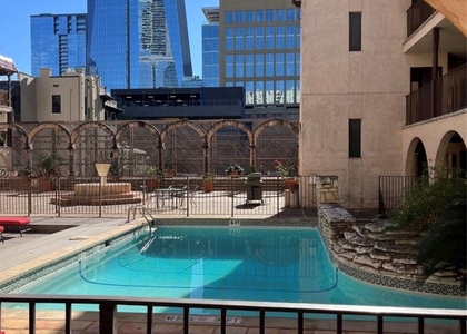 505 W 7th St - Photo 1