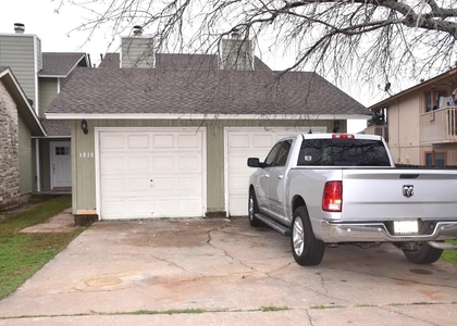 1810 Rawhide Loop - Photo 1