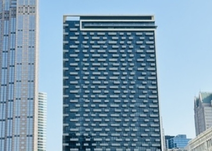 235 W Van Buren Street - Photo 1