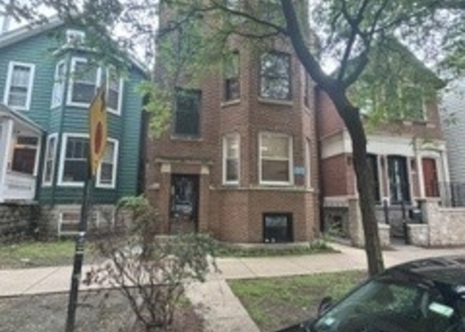3111 N Racine Avenue - Photo 1