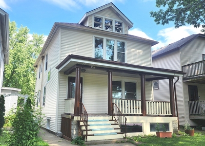 1018 S Maple Avenue - Photo 1