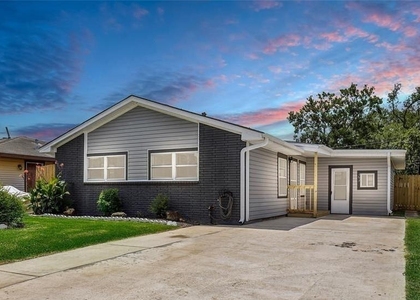 505 Cypress Avenue - Photo 1