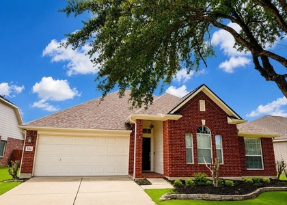 7018 Paradise Park Bend - Photo 1