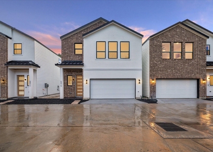 5815 Outer Banks Street - Photo 1