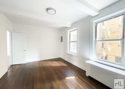 East 37 Street - Photo 1