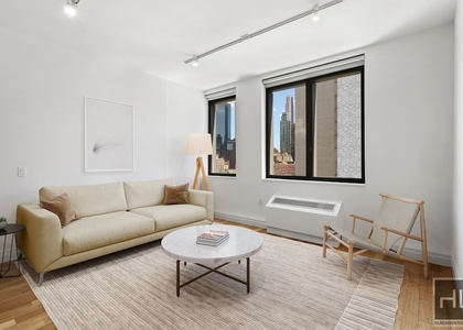 West 54th Street - Photo 1