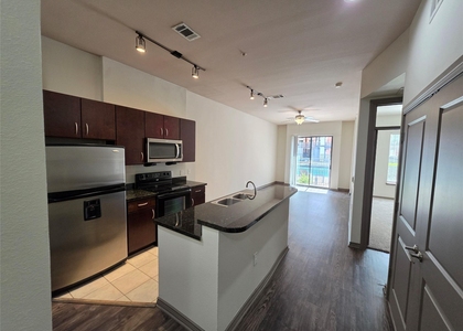 3616 Richmond - Photo 1