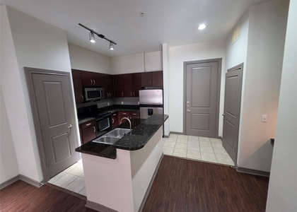 3616 Richmond - Photo 1