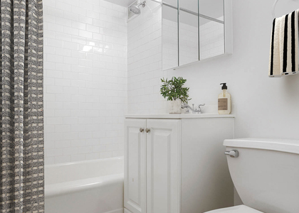 104-60 Queens Boulevard - Photo 1