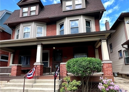 1119 Maple Street - Photo 1