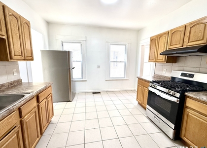 202 Sixth Street - Photo 1