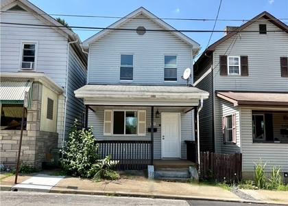 594 E Madison St - Photo 1