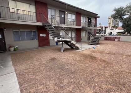 1075 E Desert Inn Road - Photo 1