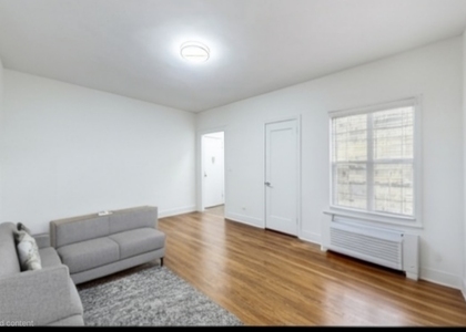 West 12th Street - Photo 1