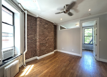 Mott & Prince St - Photo 1