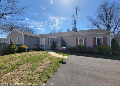 1 Half Robin Drive - Photo 1
