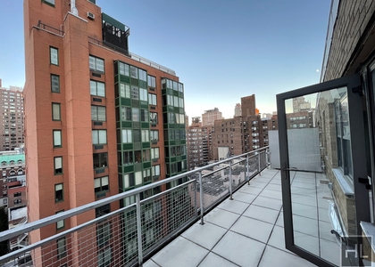 East 69 Street - Photo 1