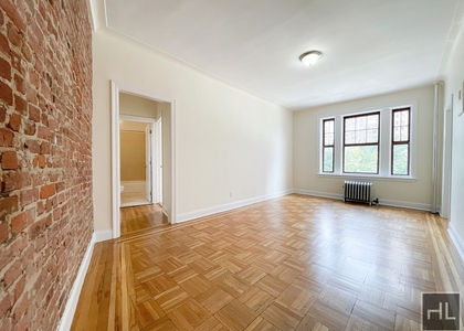 West 11th Street - Photo 1