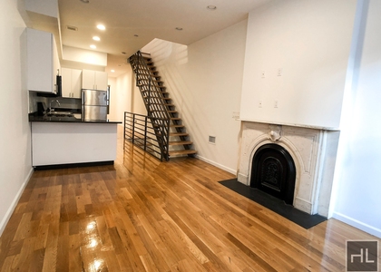 East 71 Street - Photo 1
