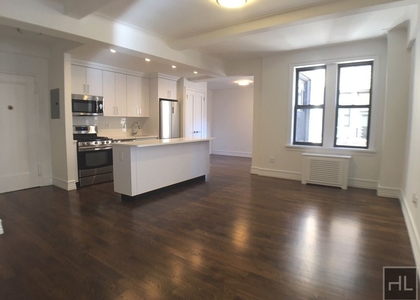 West 68 Street - Photo 1