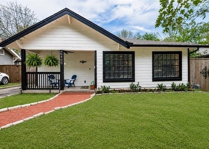 5400 Worth Street - Photo 1
