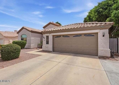 11203 W Cottonwood Lane - Photo 1