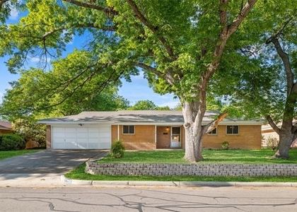 7108 Willis Avenue - Photo 1