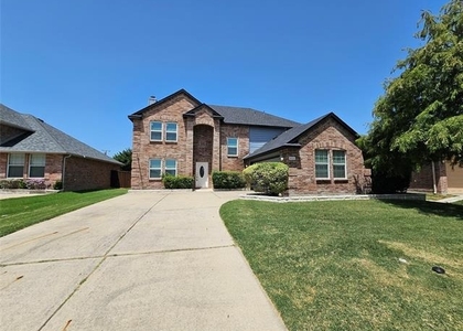 902 Fleming Street - Photo 1